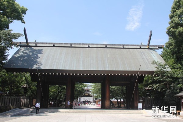 靖國神社大門。