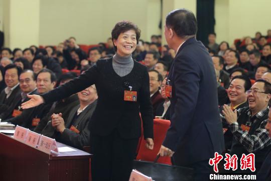 江蘇省政協(xié)十一屆四次會(huì)議閉幕收到684件提案