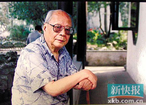 簡(jiǎn)介 王季遷(1907-2003) 又名王己千。由于嫌“季遷”筆劃太多,改為“己千”,取“人十之,己千之”之意。他稱:“別人學(xué)十次就會(huì)的東西,我要學(xué)一千次,因我的天分沒有別人高”。1907年生于蘇州,早年師從收藏家兼畫家吳湖帆,晚年定居美國。他的藏品涵蓋宋、元、明、清歷代珍品。晚年,王季遷將大量藏畫賣給美國紐約大都會(huì)博物館,由此毀譽(yù)不一。