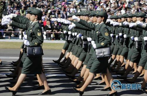 日媒稱安倍女性活躍政策走樣 實(shí)為引女性從軍