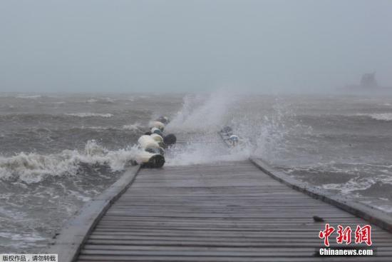 圖為颶風(fēng)“艾爾瑪”橫掃波多黎各。