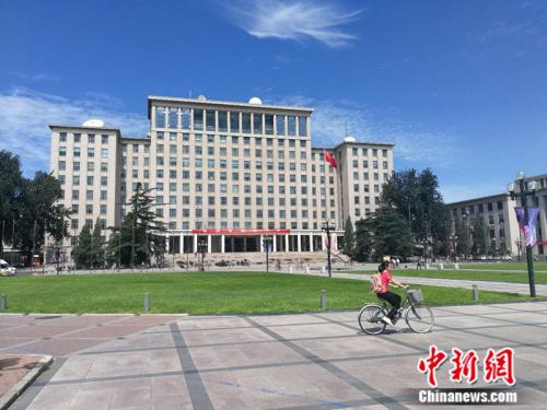 資料圖：清華大學(xué)校園內(nèi) <a target='_blank' href='http://www.chinanews.com/' >中新網(wǎng)</a>記者 張尼 攝