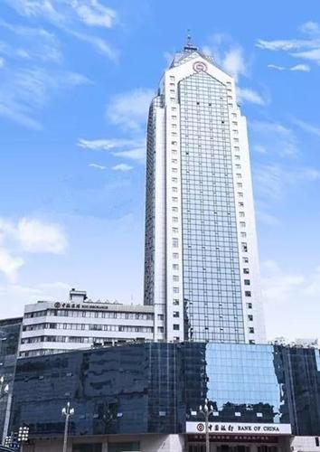 中國第一高樓有望建在成都：建筑高度擬定為677米