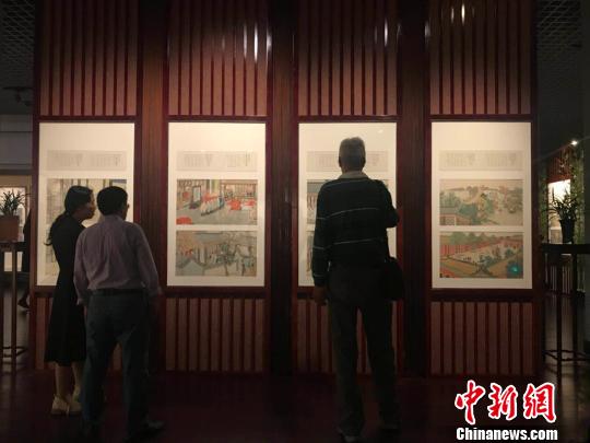 本次展覽精選全套《紅樓夢(mèng)》畫冊(cè)中近200幀，展示了《紅樓夢(mèng)》原著的完整故事情節(jié)以及畫家精湛的技藝筆法?！『?攝