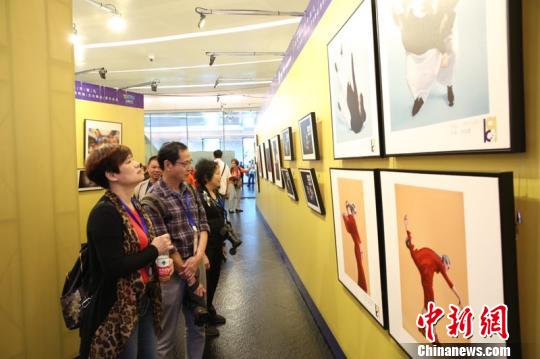 2018“伯奇杯”中國創(chuàng)意攝影展廣州塔首展